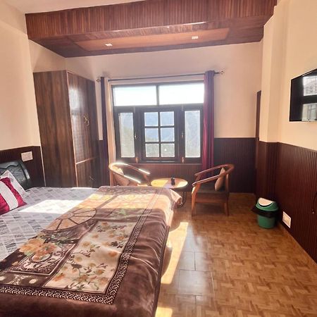 Residence Inn Homestay Шимла Экстерьер фото