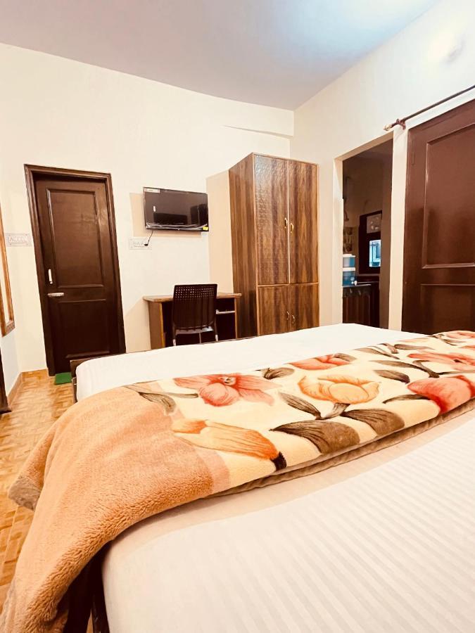 Residence Inn Homestay Шимла Экстерьер фото